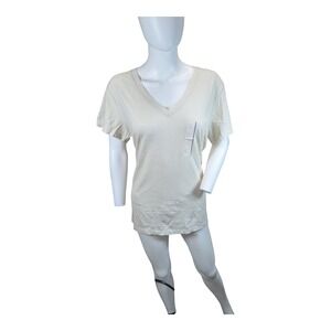 ⭐A8 Universal Thread Women's V-Neck T-Shirt Large NWT Buttery Soft Tan